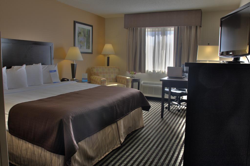Baymont By Wyndham Dallas/ Love Field Bilik gambar